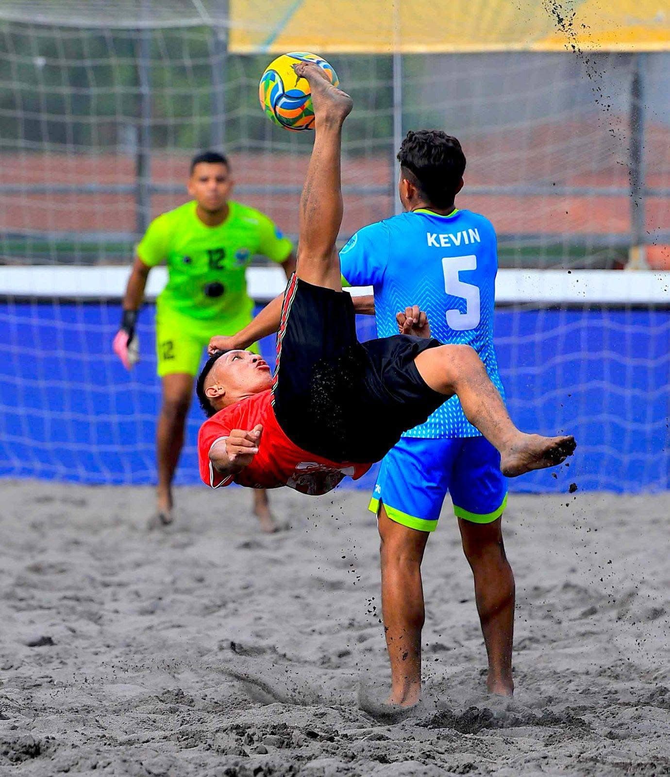 Beach Soccer 18